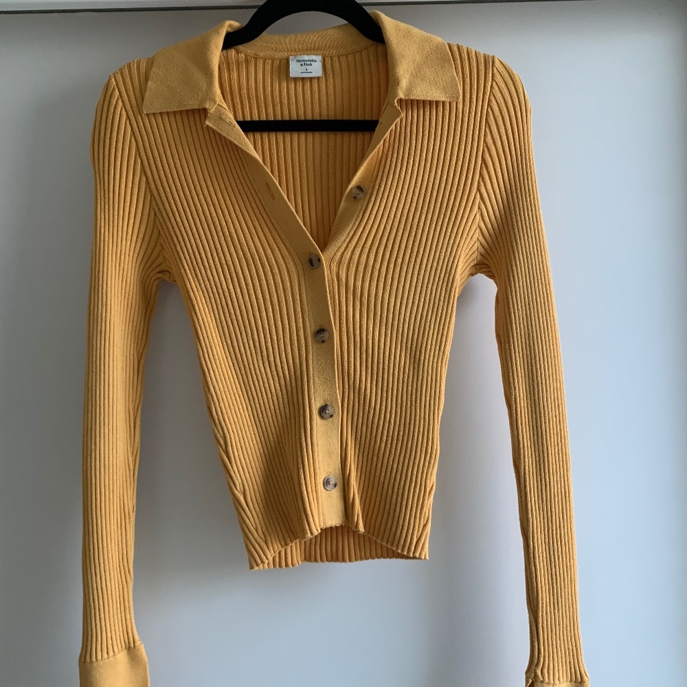 Abercrombie & Fitch Mustard Ribbed Button-Down Top